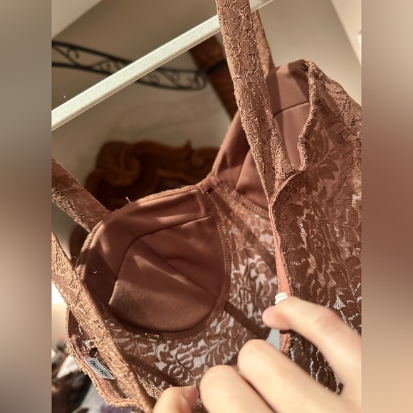 Lace Bustier Cami Top - Picture 5 of 8